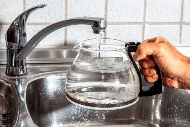 CWS- Kitchen Water Filter Blog Post Graphic- May 2018 kitchen water filter systems- Under the Sink Kitchen Water Filter Systems- Clearwater Systems