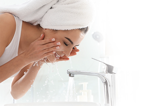 washing face